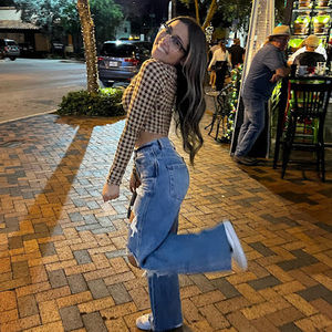 Meet your Posher, Anaira